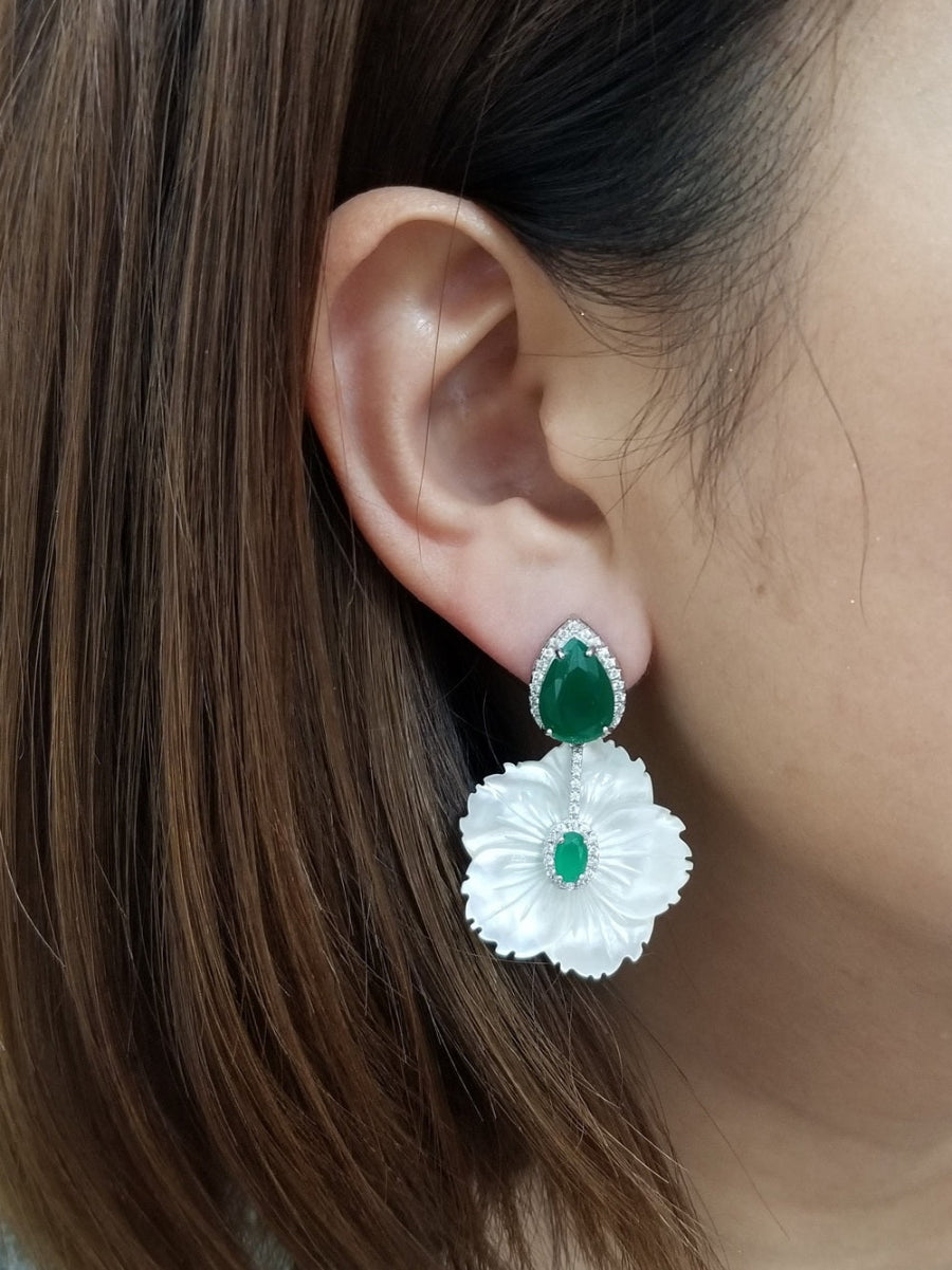 Stone Earrings, Mother of Pearl Earrings, Flower Earrings, Fashion Accessories, Elegant Accessories